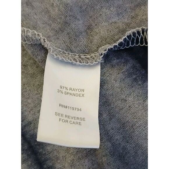 One World Womens Shirt Medium Gray Blue Short Sleeve V Neck Sequin Rayon Tee - Picture 13 of 15